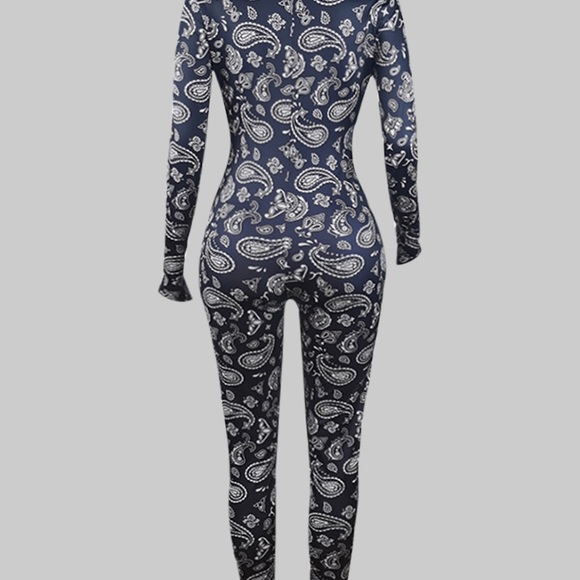 Curvy girl cashew print skinny jumpsuit NWOT - Picture 5 of 7